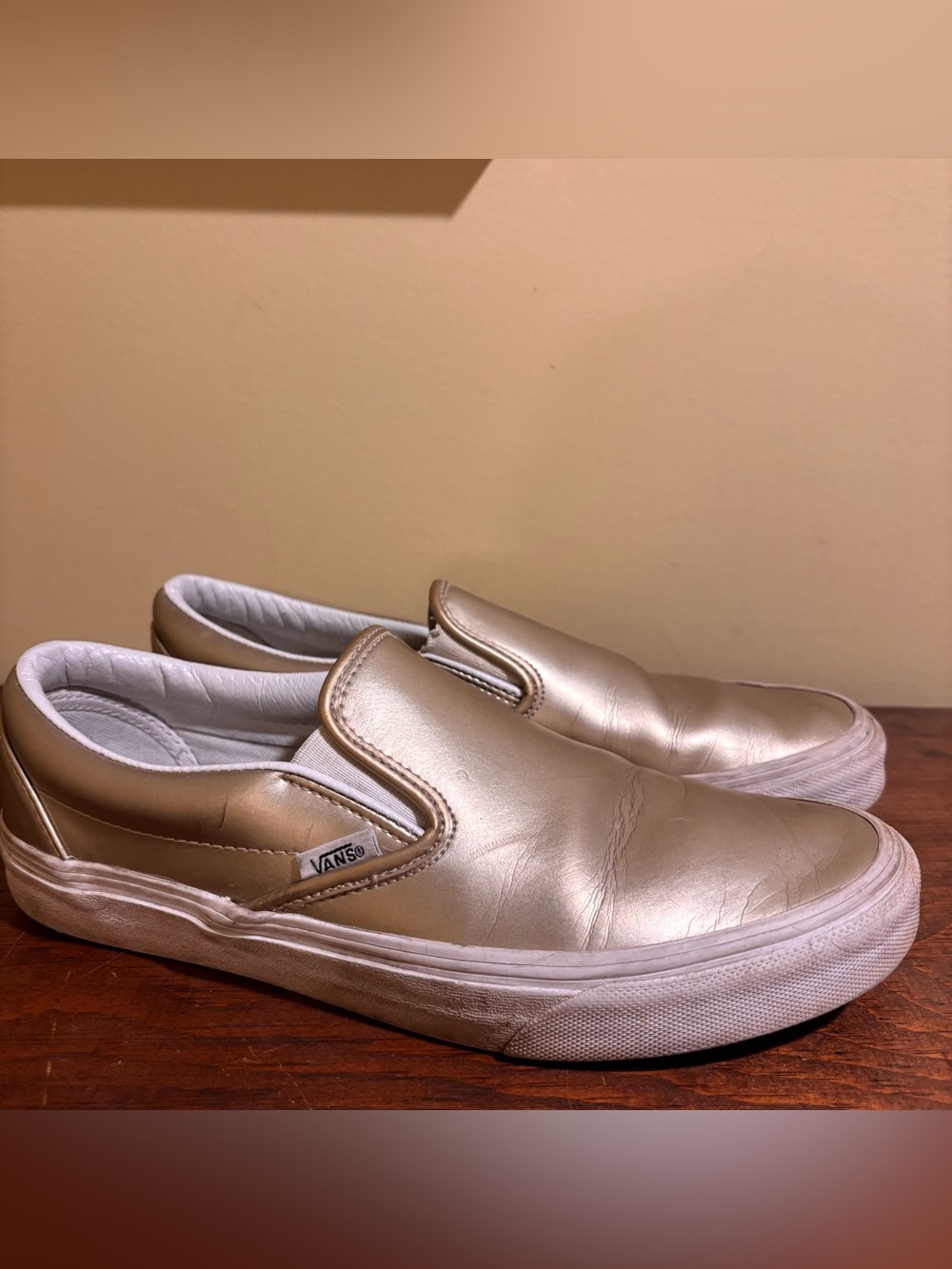 Vans Classic Slip-On in Muted Metallic - Gold Size 9.5